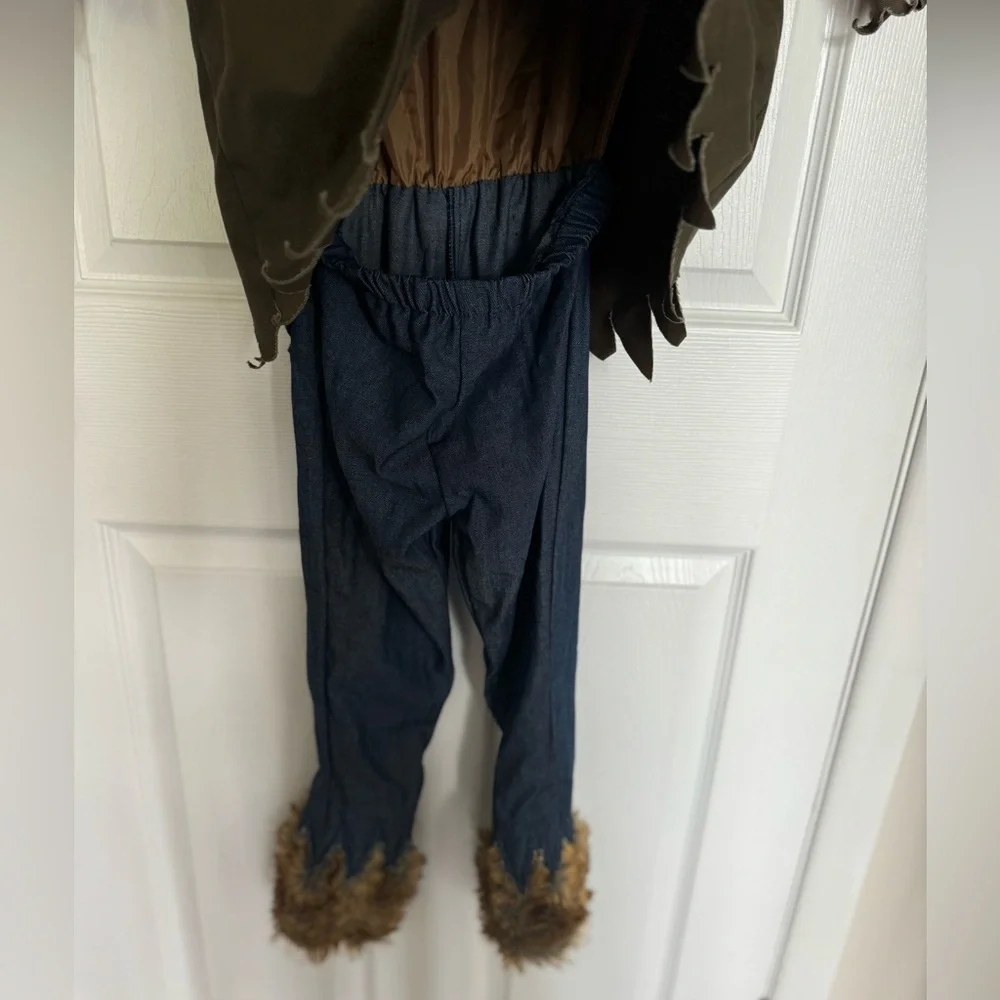 Pottery Barn Kids Werewolf Halloween costume - size 5/6 - Picture 5 of 7